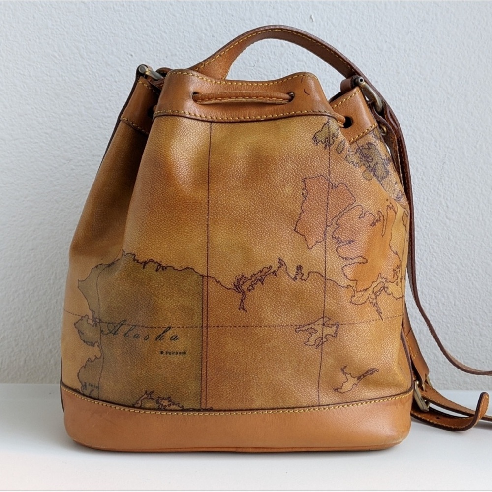 Alviero Martini Drawstring Bag - Picture 2 of 7